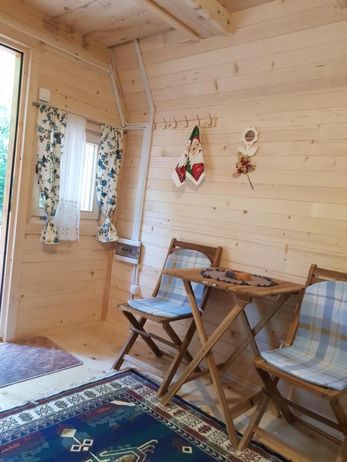 Bungalows Prokletije Gusinje Exteriör bild