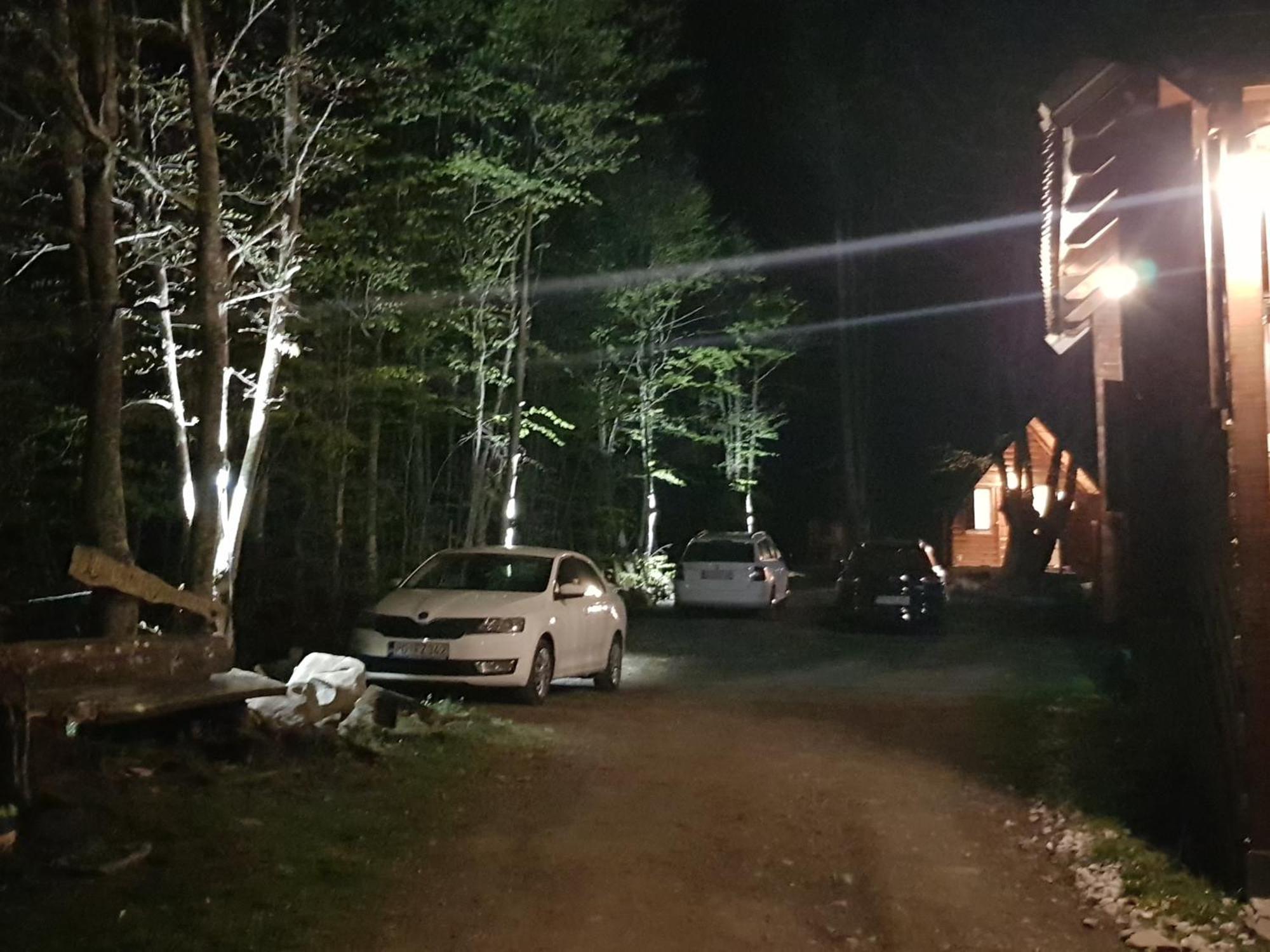 Bungalows Prokletije Gusinje Exteriör bild
